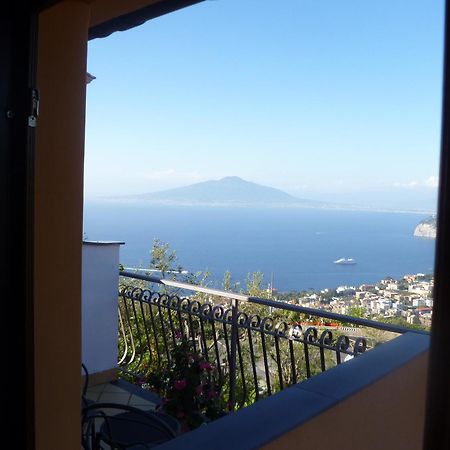 Hotel La Vue D'Or Сорренто Экстерьер фото