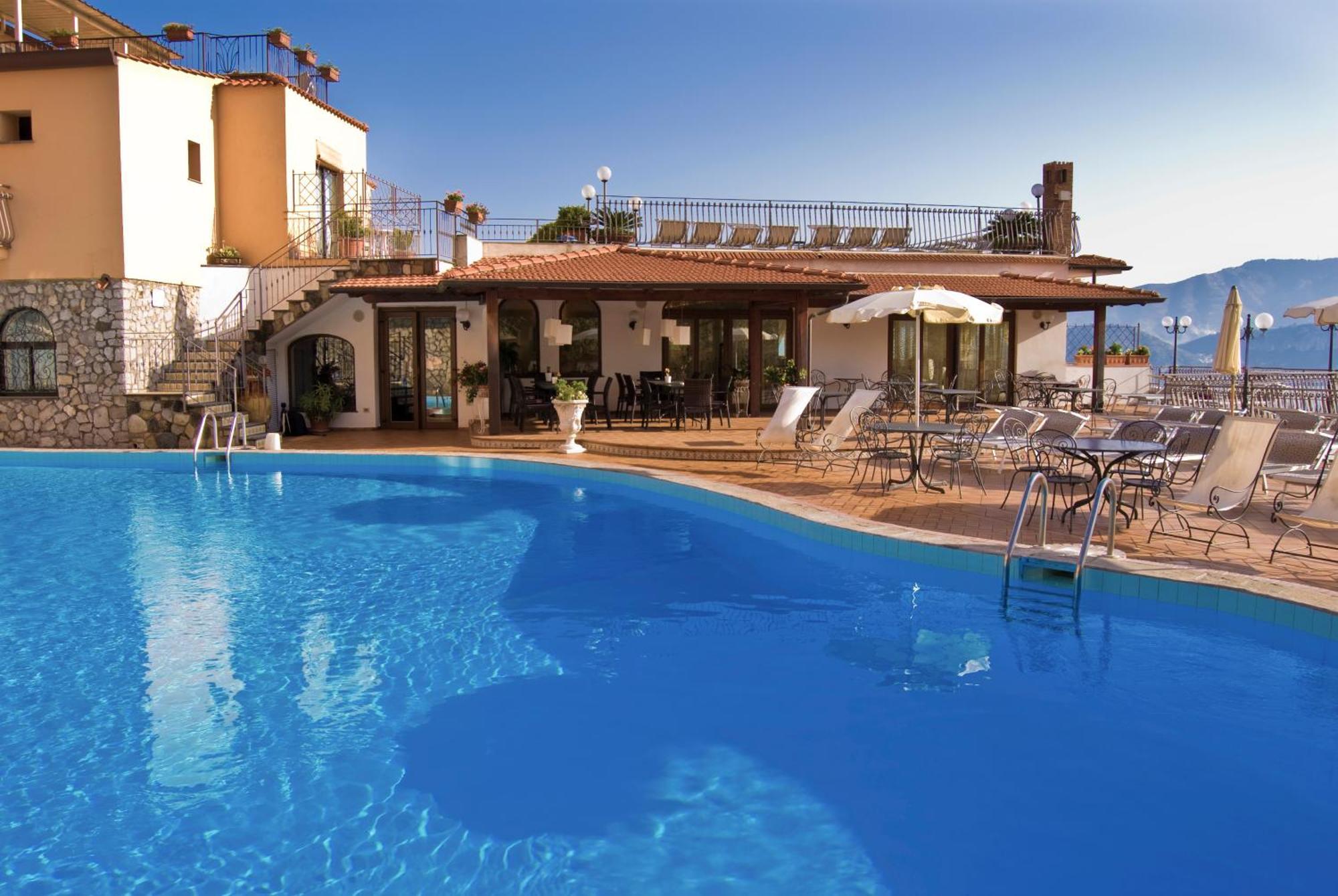 Hotel La Vue D'Or Сорренто Экстерьер фото