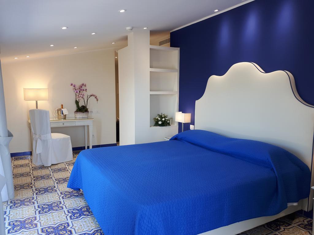 Hotel La Vue D'Or Сорренто Экстерьер фото