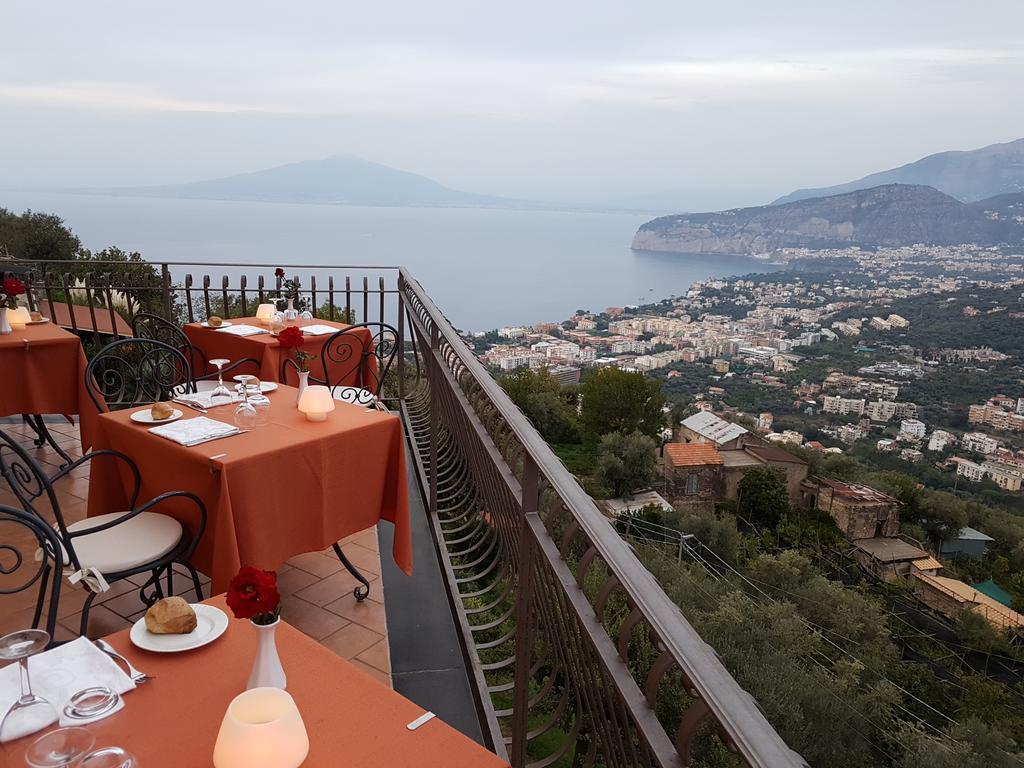 Hotel La Vue D'Or Сорренто Экстерьер фото