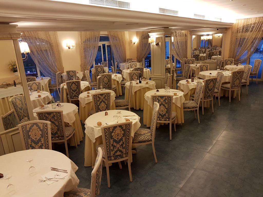 Hotel La Vue D'Or Сорренто Экстерьер фото