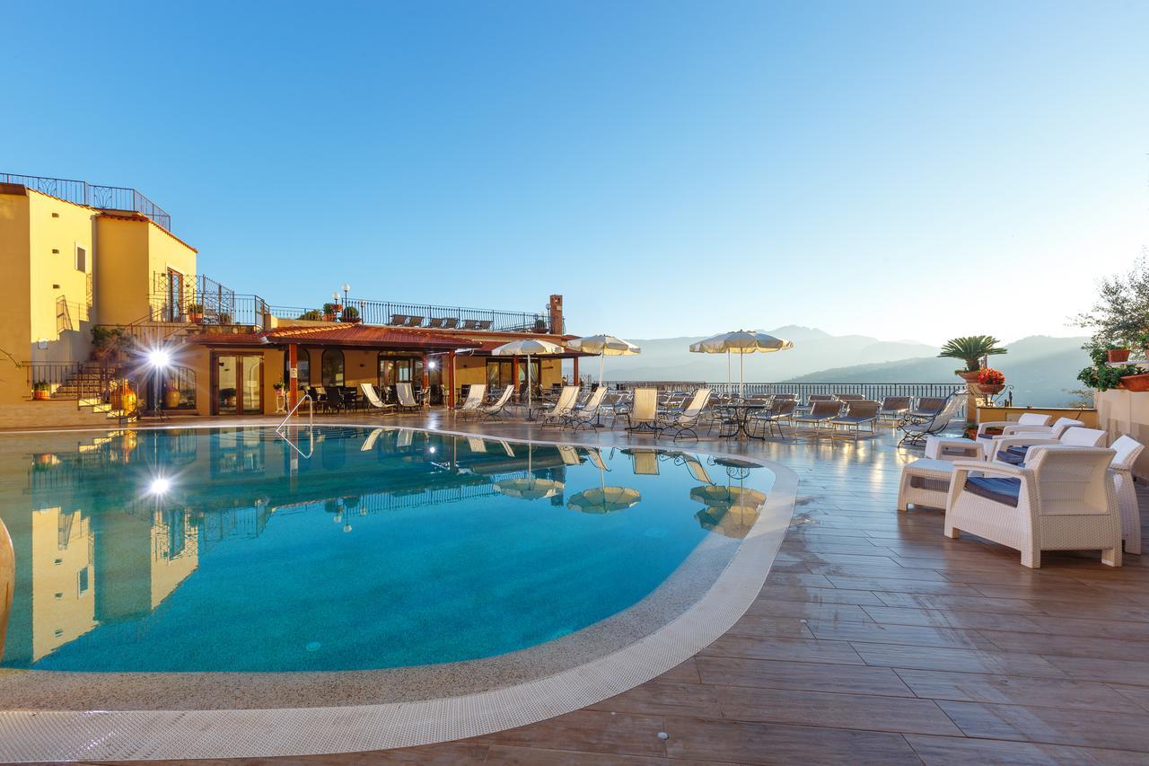 Hotel La Vue D'Or Сорренто Экстерьер фото