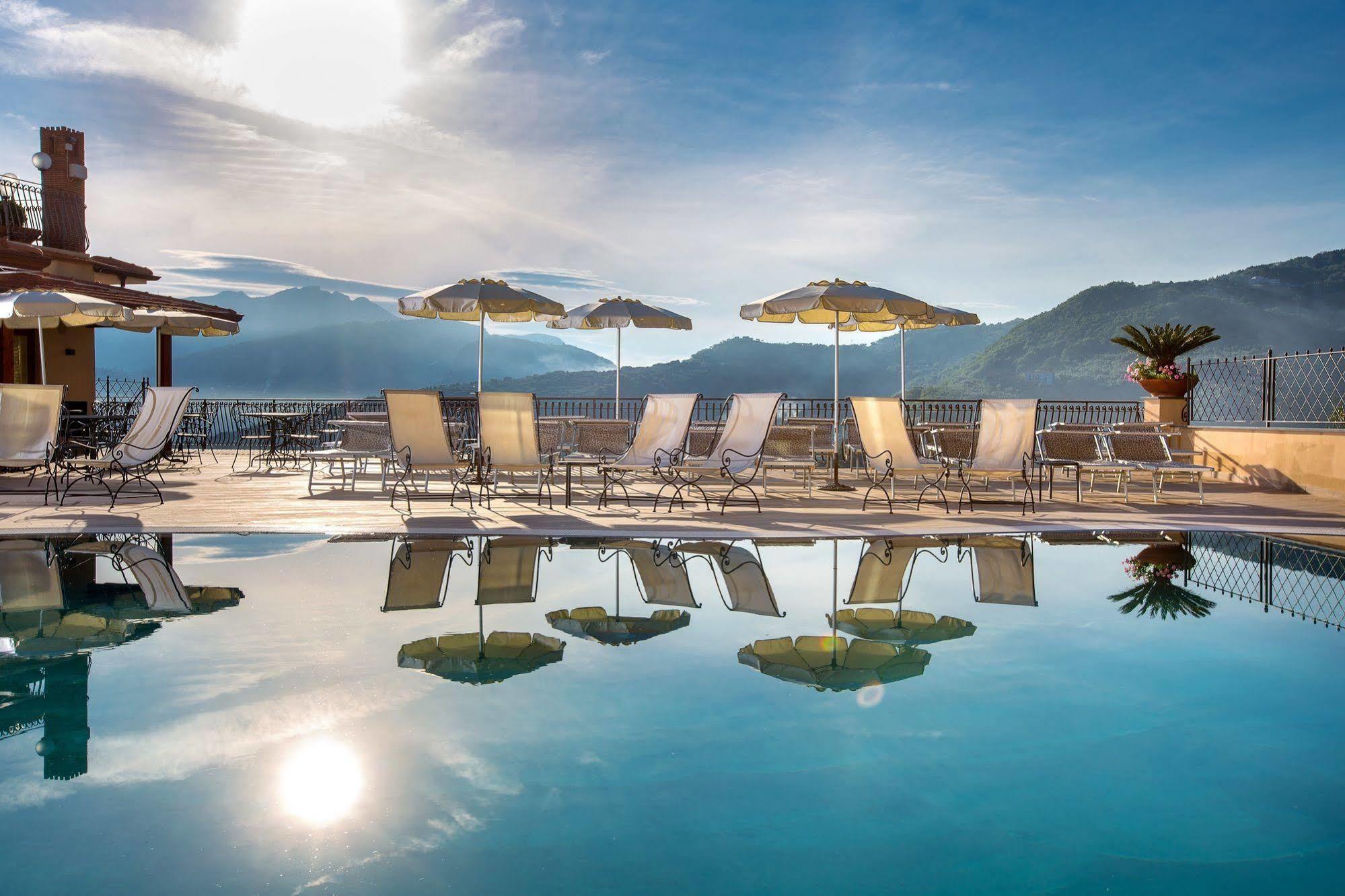 Hotel La Vue D'Or Сорренто Экстерьер фото