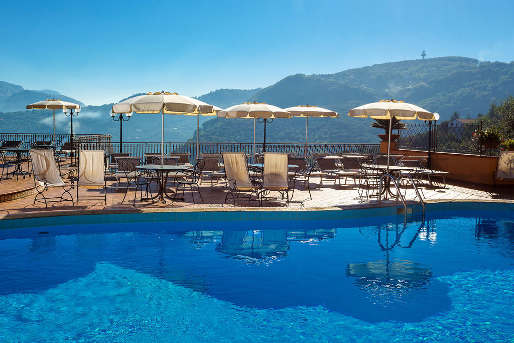 Hotel La Vue D'Or Сорренто Экстерьер фото